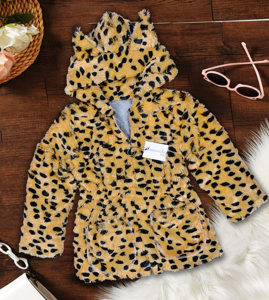Fur Full Sleeves Hooded Fur Jacket With Cheetah Print Design